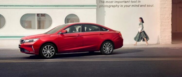 10万+次不间断开关门，“史上最无聊直播”有何深意？