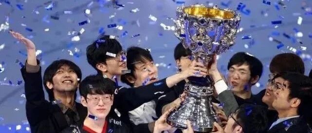 新视界丨EDG狂欢背后的电竞业：选手淘汰率99% 有人三年无赛可打月入1500元