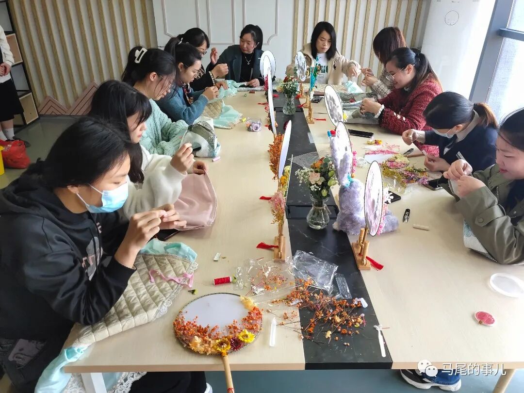 马尾区多彩活动迎接“三八”国际妇女节