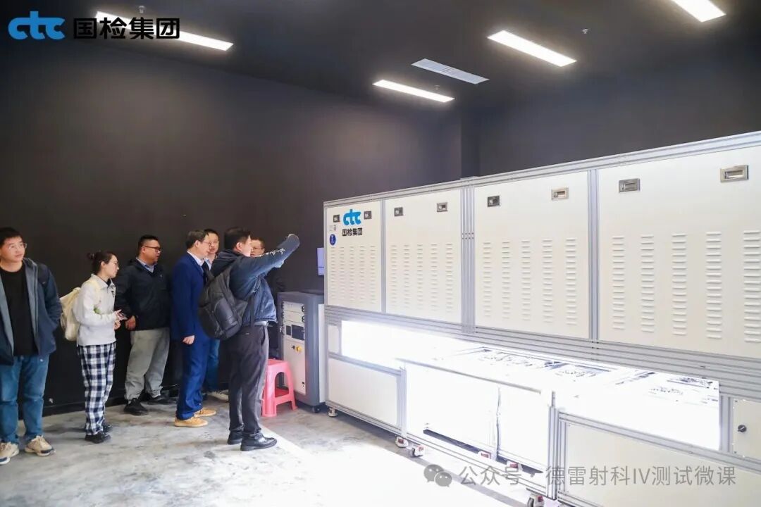 德雷射科亮相光伏产业高质量发展推进会，携最新产品引行业关注。