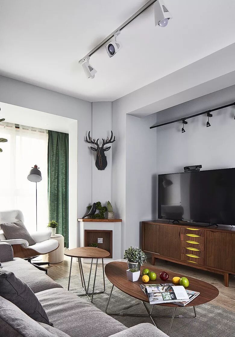 紫宸迎宾现代工业风，较彰显个性的时尚设计