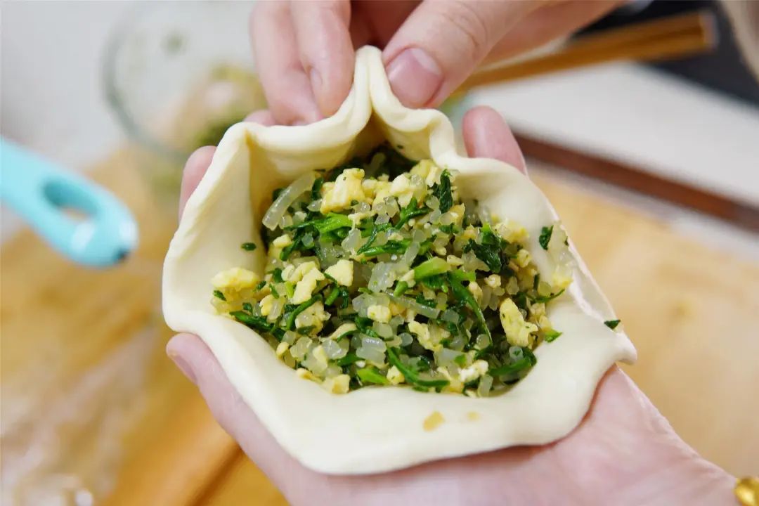 梦见饼吃饼_梦见吃饼吃的特别香_梦见吃大饼子的好香