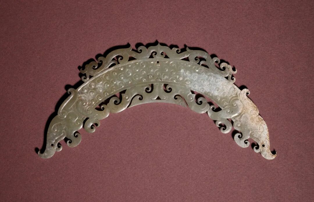 110万 ,280万 ——能佩戴的玉璜不一样 ! - 全民收藏网