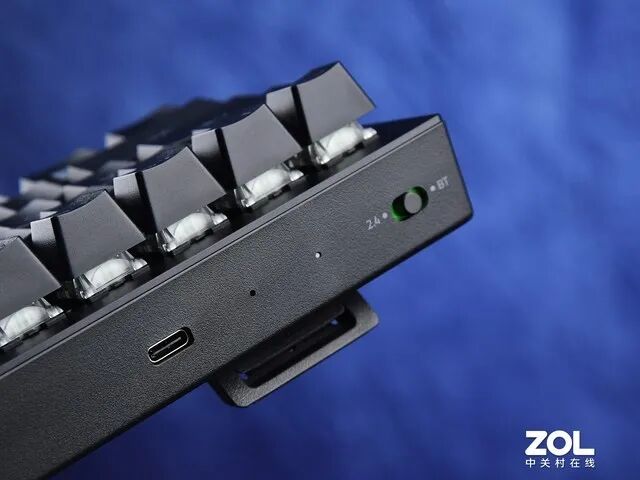 雷蛇雷云是什么_雷蛇鼠标必须下雷云吗_雷蛇雷云玩cf怎么设置