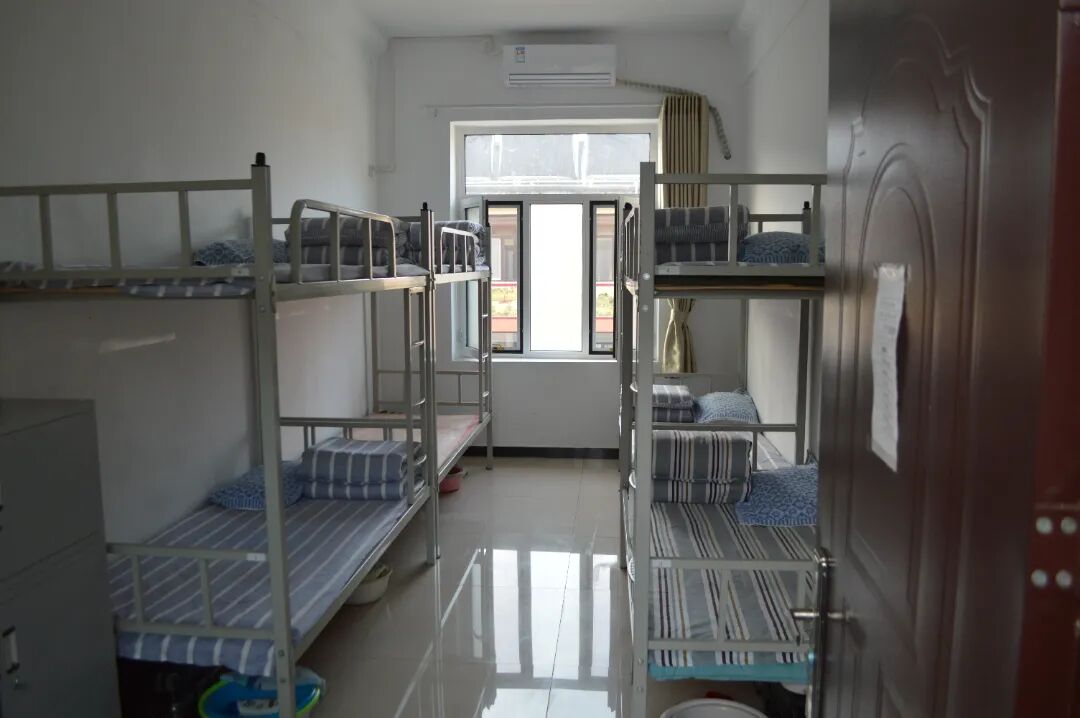 名师名校热招中抚宁奇石中学2022年招生简章