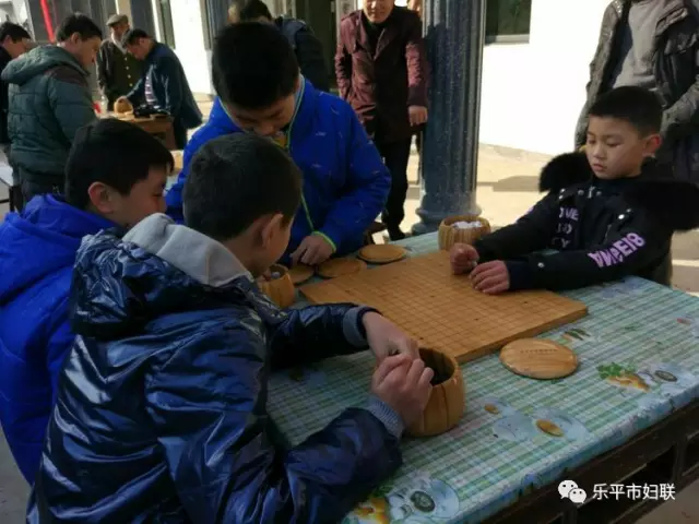 乐平市妇联家庭教育指导中心开展寒假关爱留守儿童活动