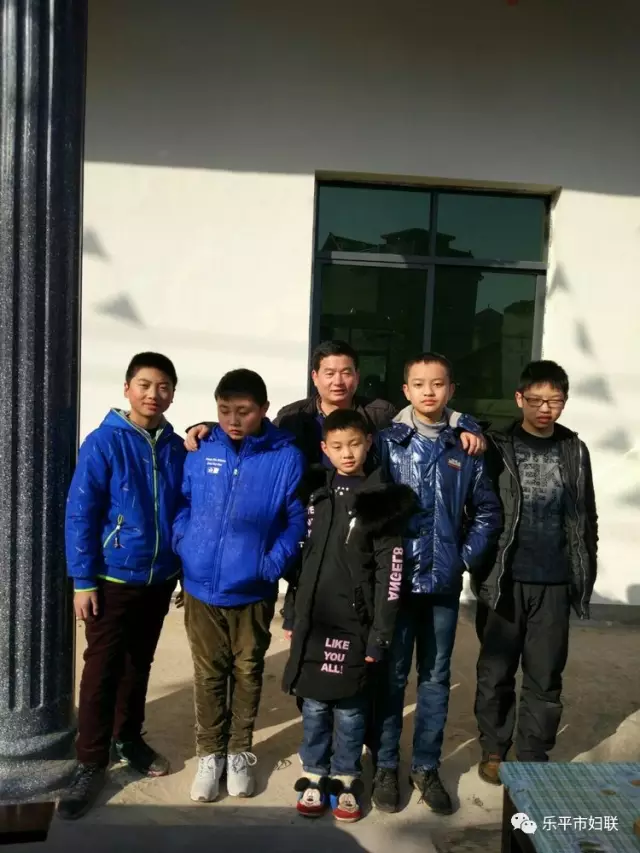 乐平市妇联家庭教育指导中心开展寒假关爱留守儿童活动