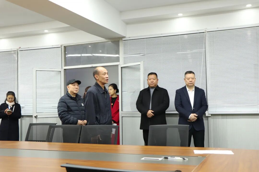 【领导慰问】四川省人民政府驻上海办事处领导慰问在浙川籍务工人员