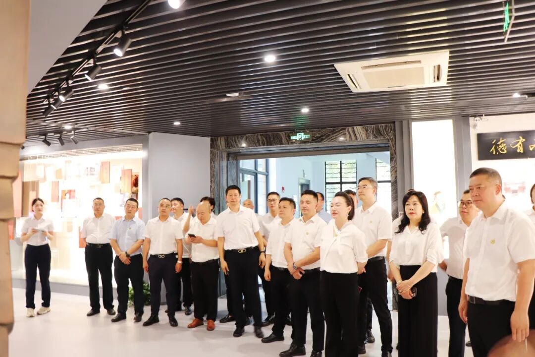 【主题活动】问道四千 破局突围——浙江省四川商会走进浙商博物馆参观学习