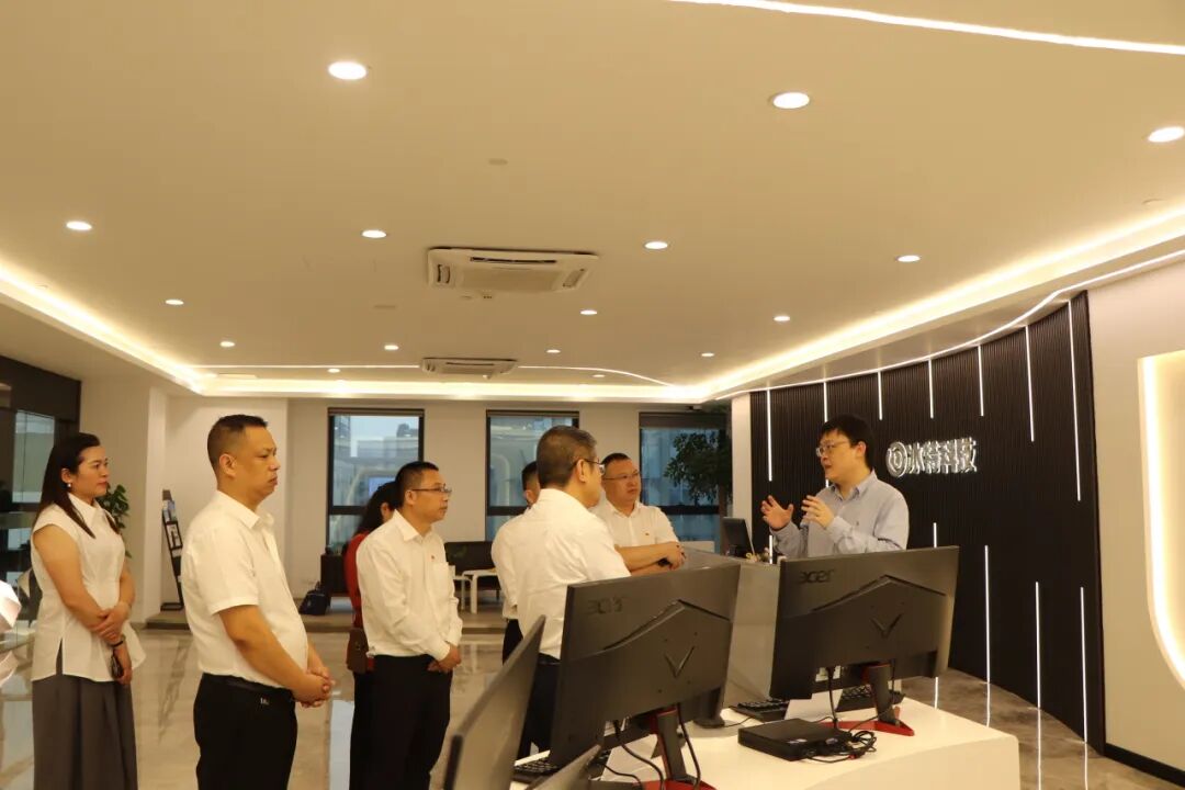 【党建】浙江省四川商会党支部与“AI智青年”流动党员临时党支部开展党建联建活动暨5月主题党日