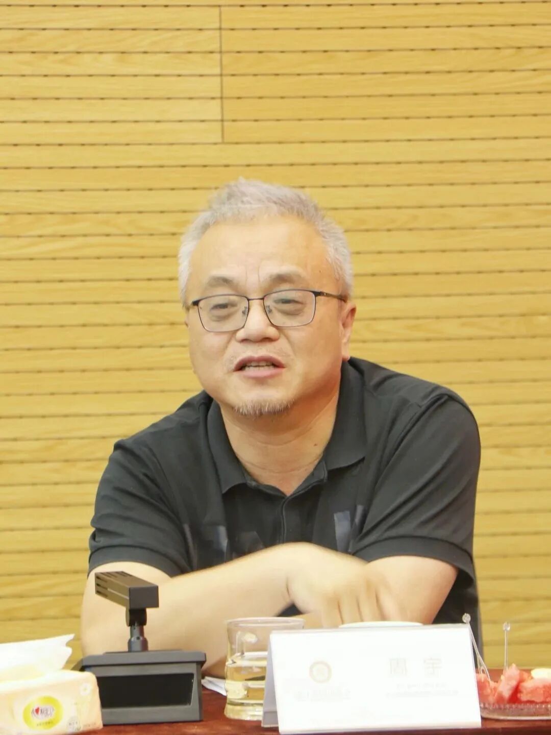 【来访】汉源县委副书记、县长覃建生一行到访浙江省四川商会