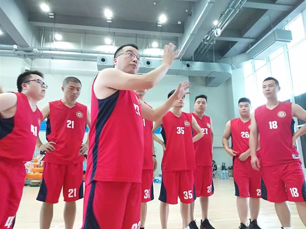 【会员服务】 首届浙江省异地商会“四特东方韵”杯篮球联赛在杭开赛 