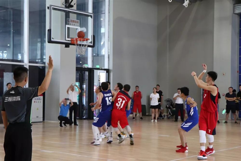 【会员服务】 首届浙江省异地商会“四特东方韵”杯篮球联赛在杭开赛 