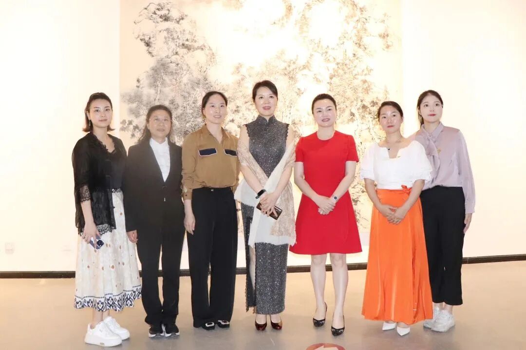 【走访会员】浙江省四川商会常务副会长、川商巾帼负责人王楠带队走访会员企业