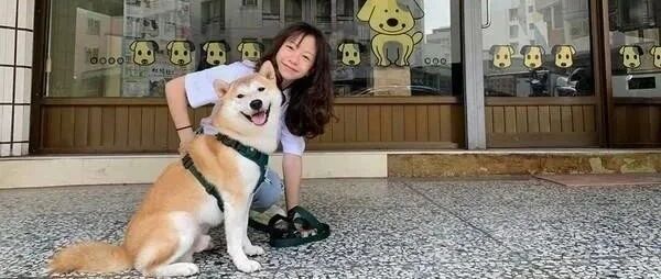 萌柴坐医院前傻笑合照，妈妈透露真相后，下一秒就笑不出来了！