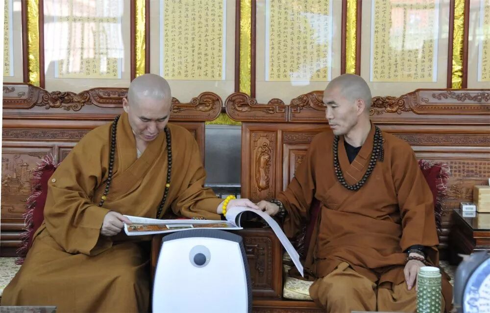 协会会长,淄博市佛教协会会长仁昌法师及淄博市佛协成员的热情接待
