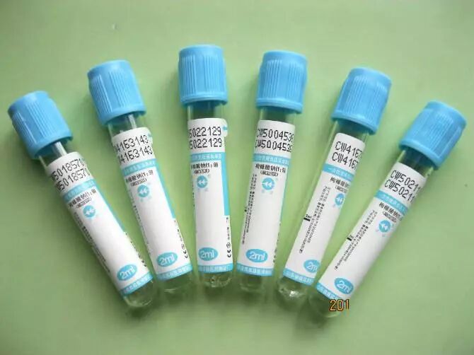 蓝色帽采血管是添加枸橼酸钠抗凝剂的采血管,最常见的项目就是凝血