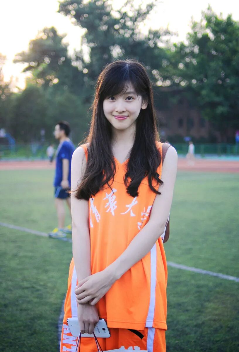 章泽天二胎双生狠女人不谈爱