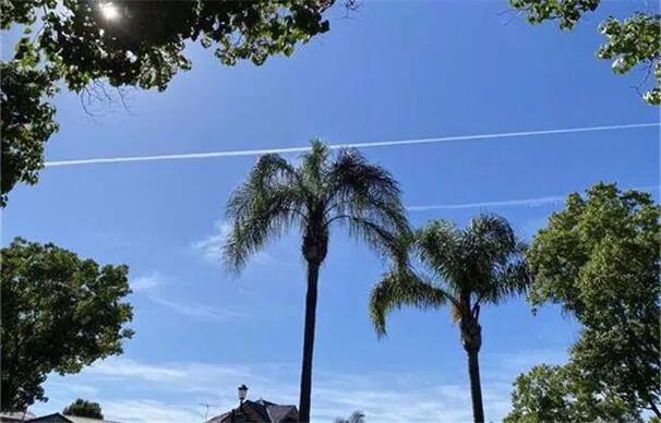 金融监管机构警惕房贷风险 做好“踩刹车”准备 - 1