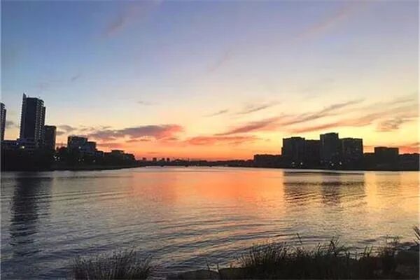 物流资产需求保持强劲 工业地产公司估值大幅上涨 - 1