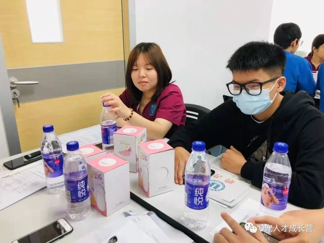 惊人，联合实习生居然还有这种操作！！