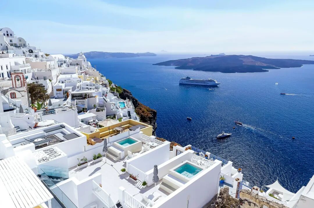 希腊最佳旅行时间| Roamless
