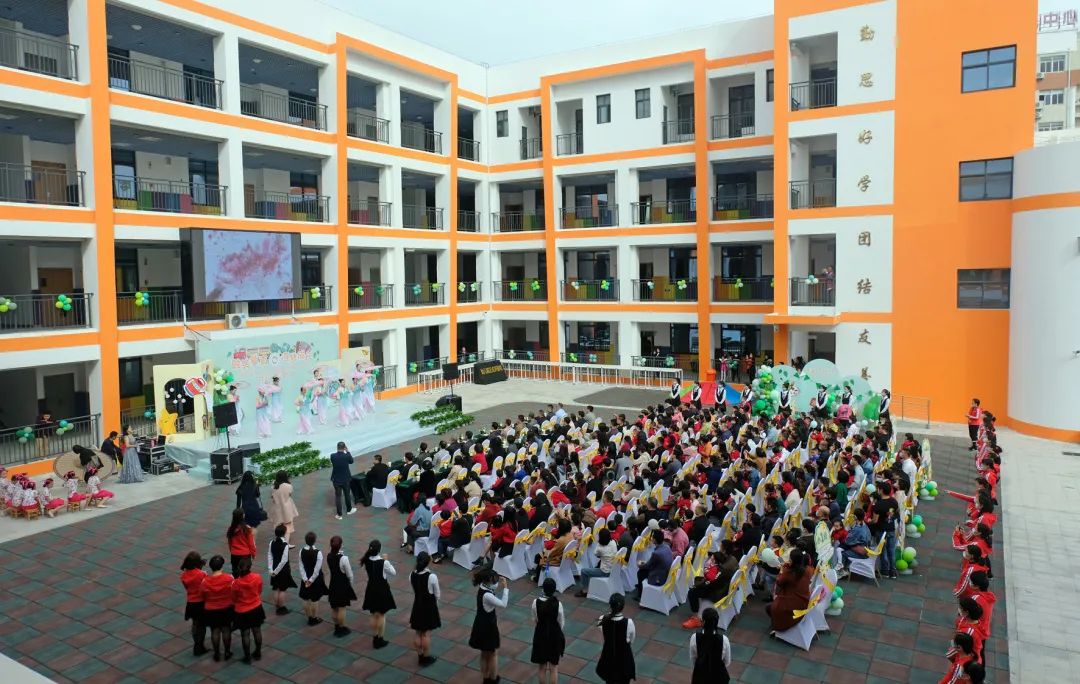占地面积达9109平方米15个班石狮这所幼儿园投用啦