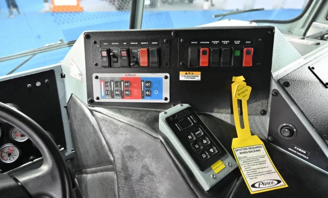 消防架尺寸_水罐消防车尺寸_消防斧尺寸