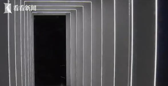 上海中心：国内首个AI沉浸式体验项目投入运营