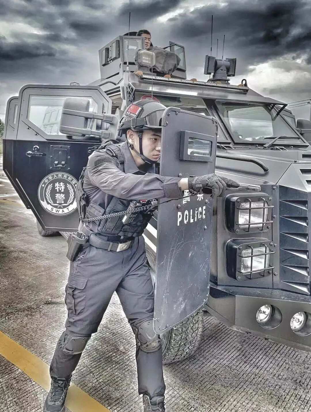 帅爆了!厦门这场"变装秀",太酷炫!