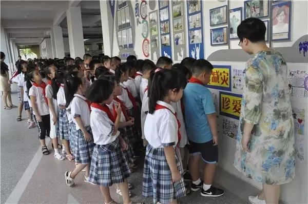 宜昌铁路坝小学怎么样_宜昌市铁路坝小学_宜昌铁路坝小学校长