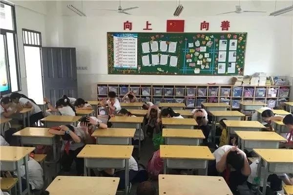 宜昌市鐵路壩小學_宜昌鐵路壩小學校長_宜昌鐵路壩小學怎么樣