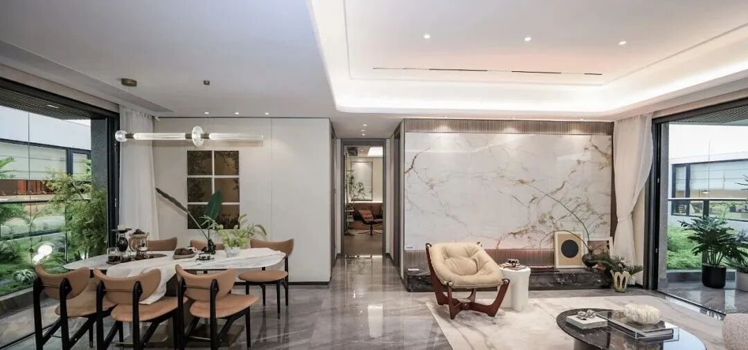 越秀天河和樾府，105-125-140m²，南向4房，单价7.3万！