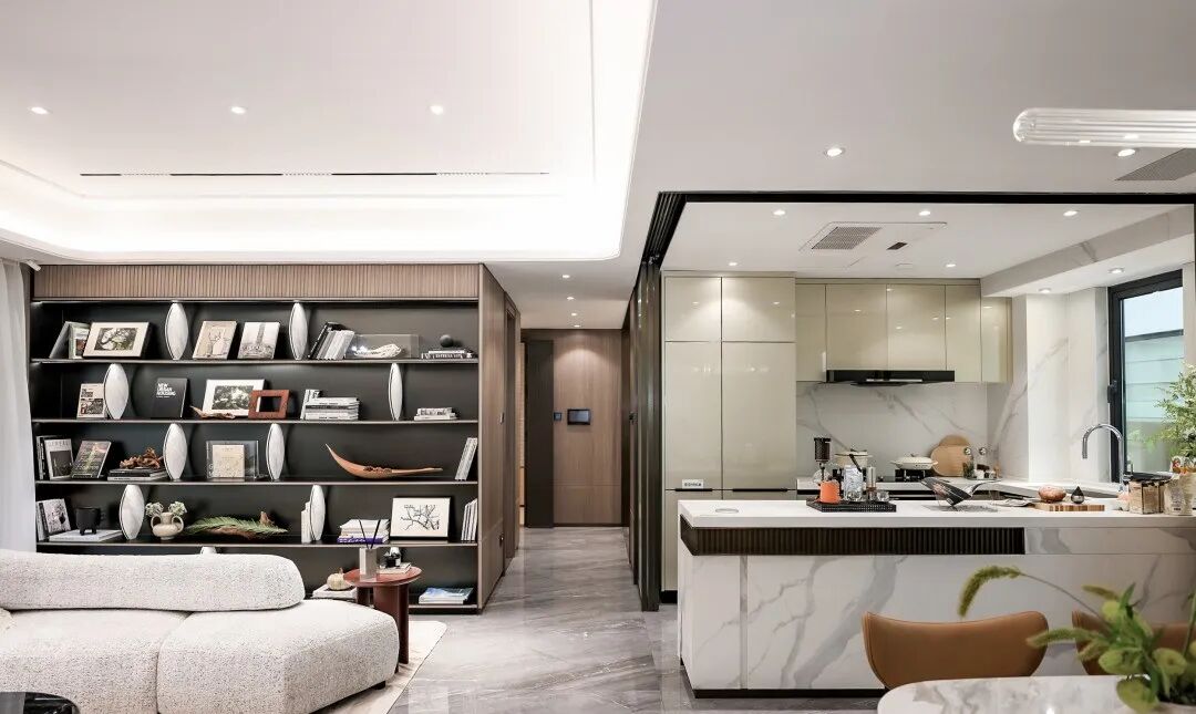 越秀天河和樾府，105-125-140m²，南向4房，单价7.3万！