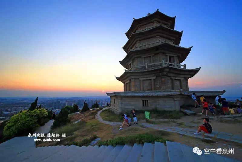 美圖| 萬壽塔苦等半日,收穫意外之美