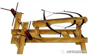 弩机的三件套都指哪些？弩在古代军事中是怎样的地位？