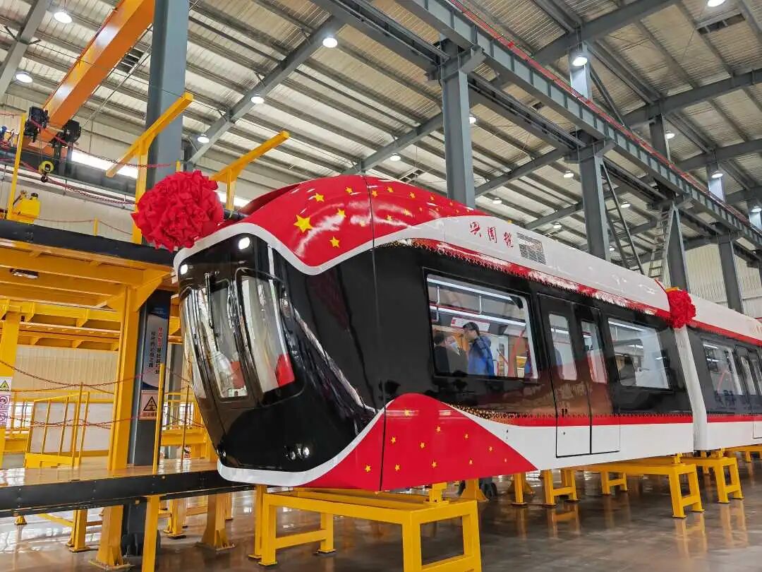 【5/27更新】磁浮列車采用懸掛式，7月即將通車實驗了的圖10