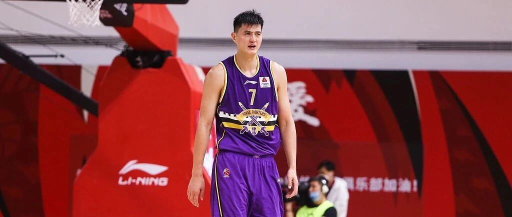 大发神威轰下24+19！俞长栋怎么就不值顶薪了？