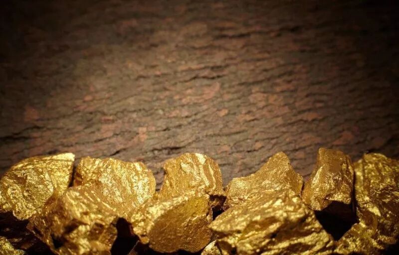 金锭来自加拿大金罗斯黄金公司负责开采的库波尔金矿.