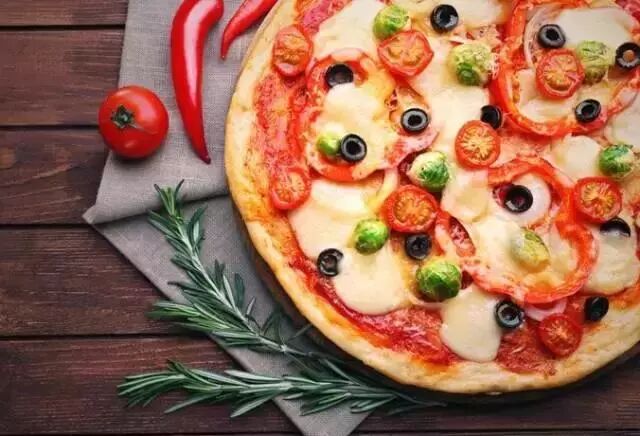 5款超简单的披萨做法,收藏周末做!