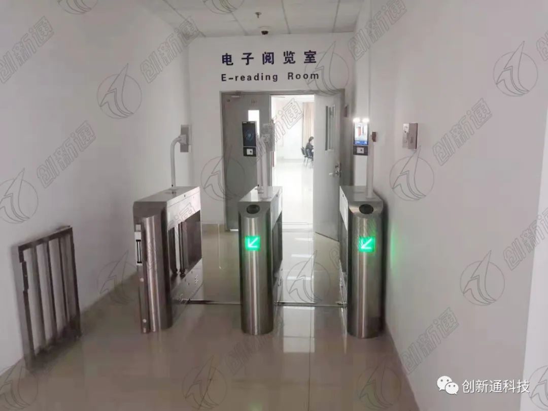 擺閘,三輥閘,速通閘,旋轉(zhuǎn)閘,平移閘,一字閘,人臉識別，