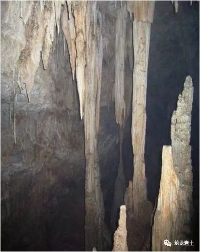 铁路工程复杂岩溶隧道施工地质工作方法，看世界级难题怎么解决？的图6