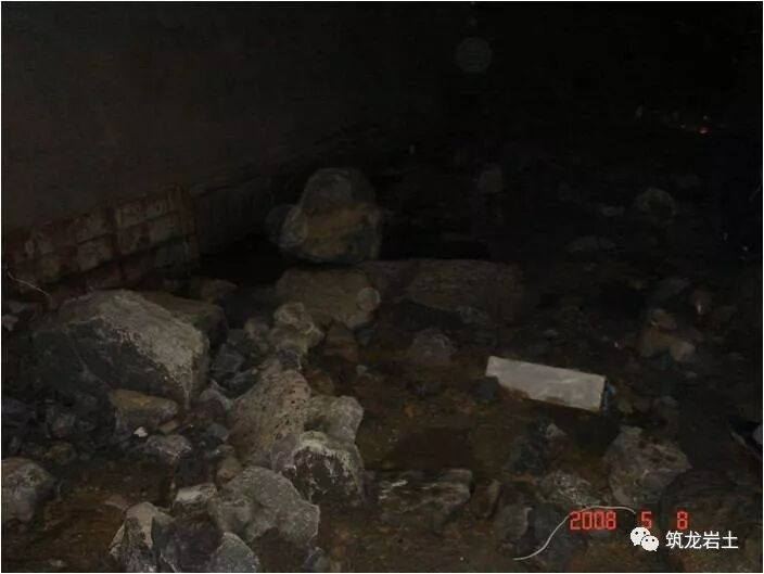 铁路工程复杂岩溶隧道施工地质工作方法，看世界级难题怎么解决？的图21