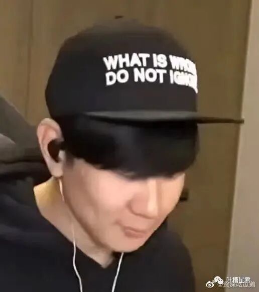 【爆笑】“给女友网购了纯欲风露背裙，这该怎么穿？？”哈哈哈哈转过身当场裂开了…（组图） - 63