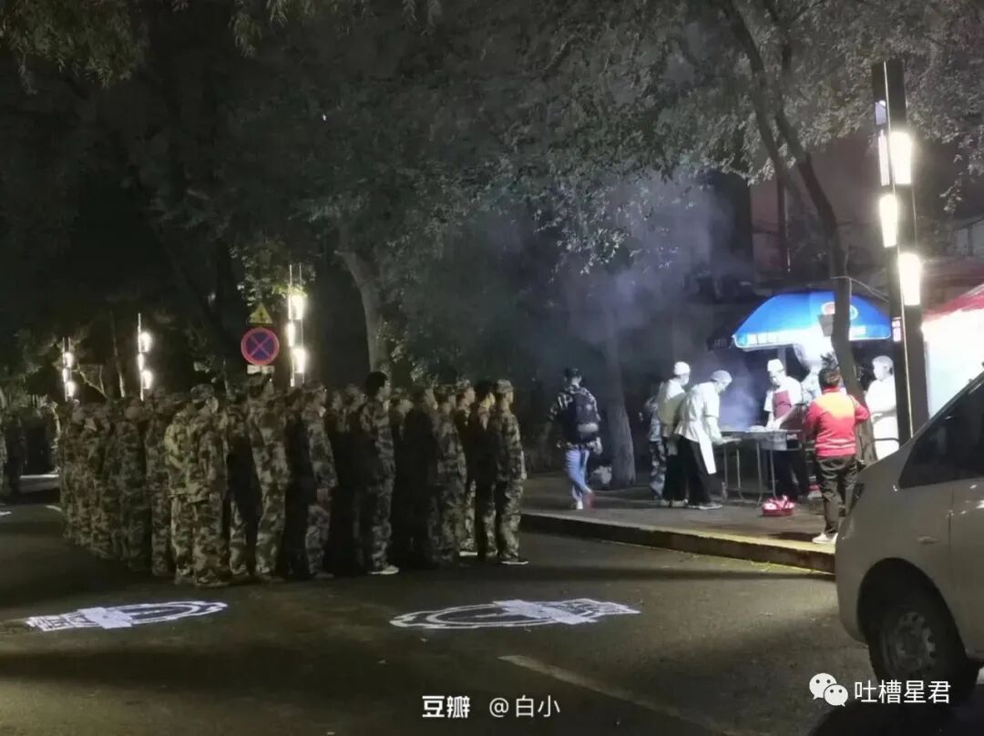 【爆笑】“男友做鸭卷走富婆15w上交老婆？”网友：哈哈哈渣男的脑回路防不胜防…（组图） - 54
