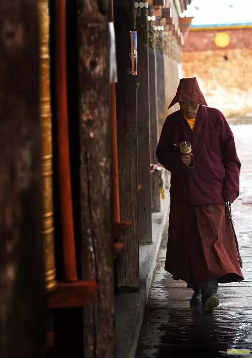 那些我们渐渐淡忘的藏族礼节-图片15