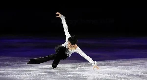 爆冷！羽生結弦北京冬奧會首秀失誤！排名僅第8，還有望奪得三連冠嗎？！