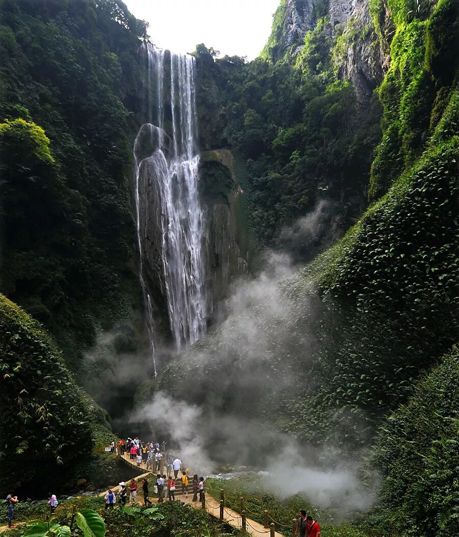 ▼古龙山峡谷群古龙山大峡谷长约6.