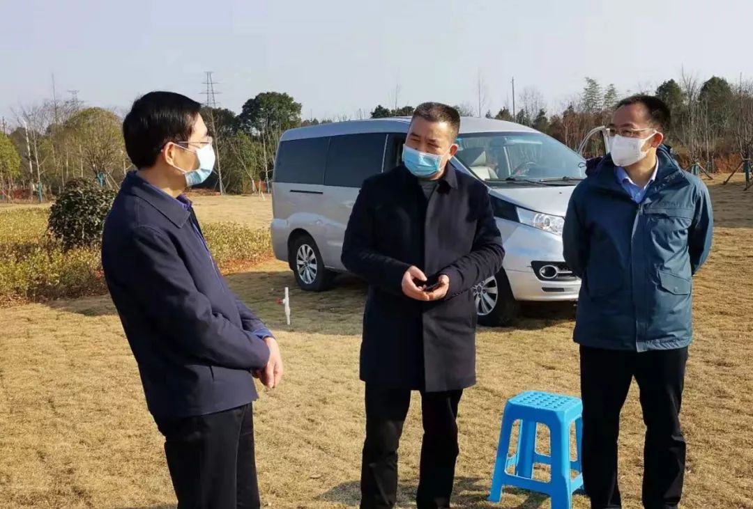 王武一行先后来到许广高速洋沙湖镇湘阴南收费站,湘阴县金龙镇与望城