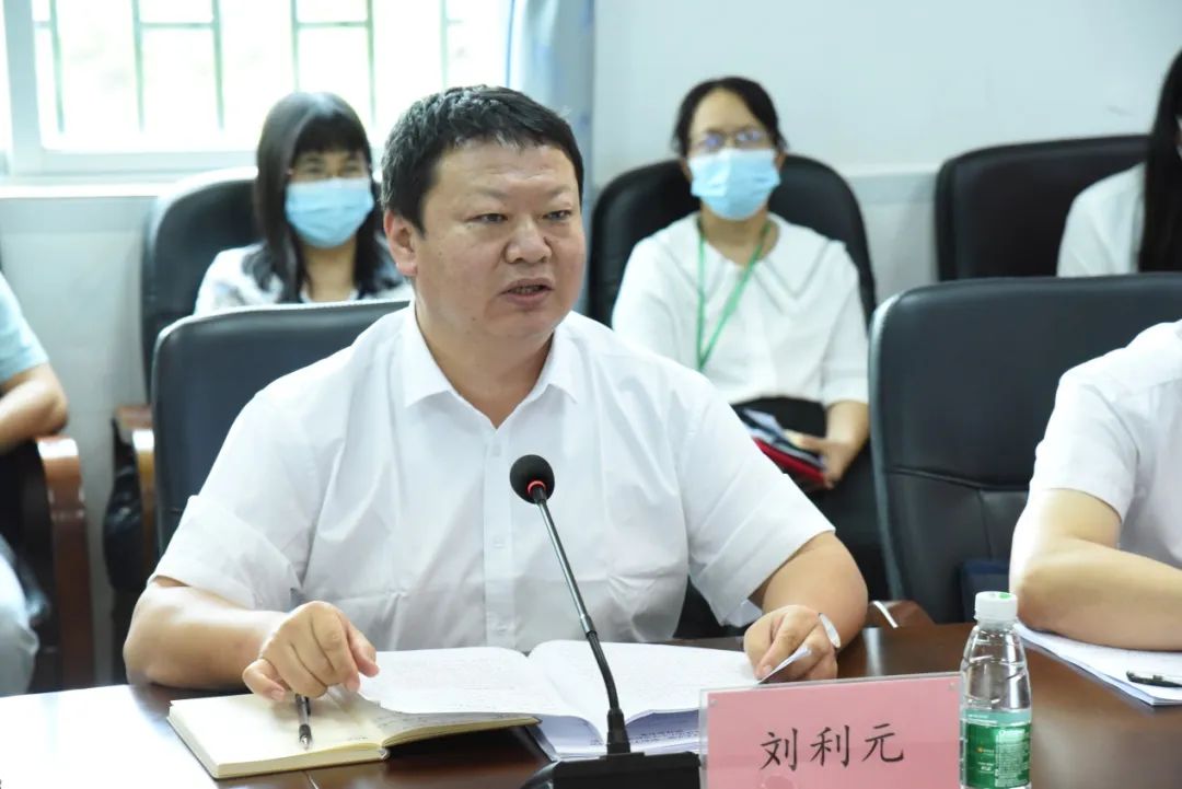 教育新闻我市举办扣好人生第一粒扣子主题教育实践活动